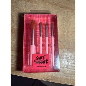 Sweet and Shimmer Travel Brush Set